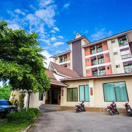 Good View Residence Lampang Luaran gambar
