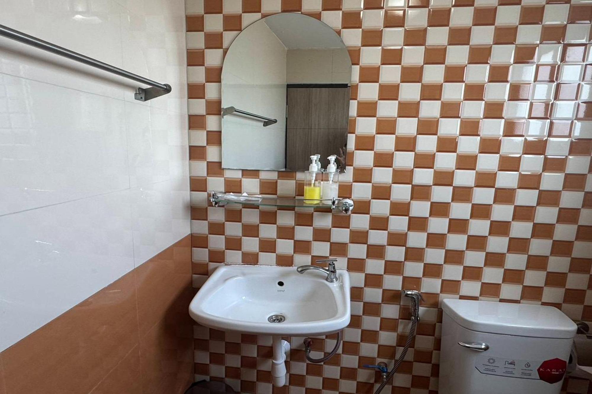 Good View Residence Lampang Luaran gambar