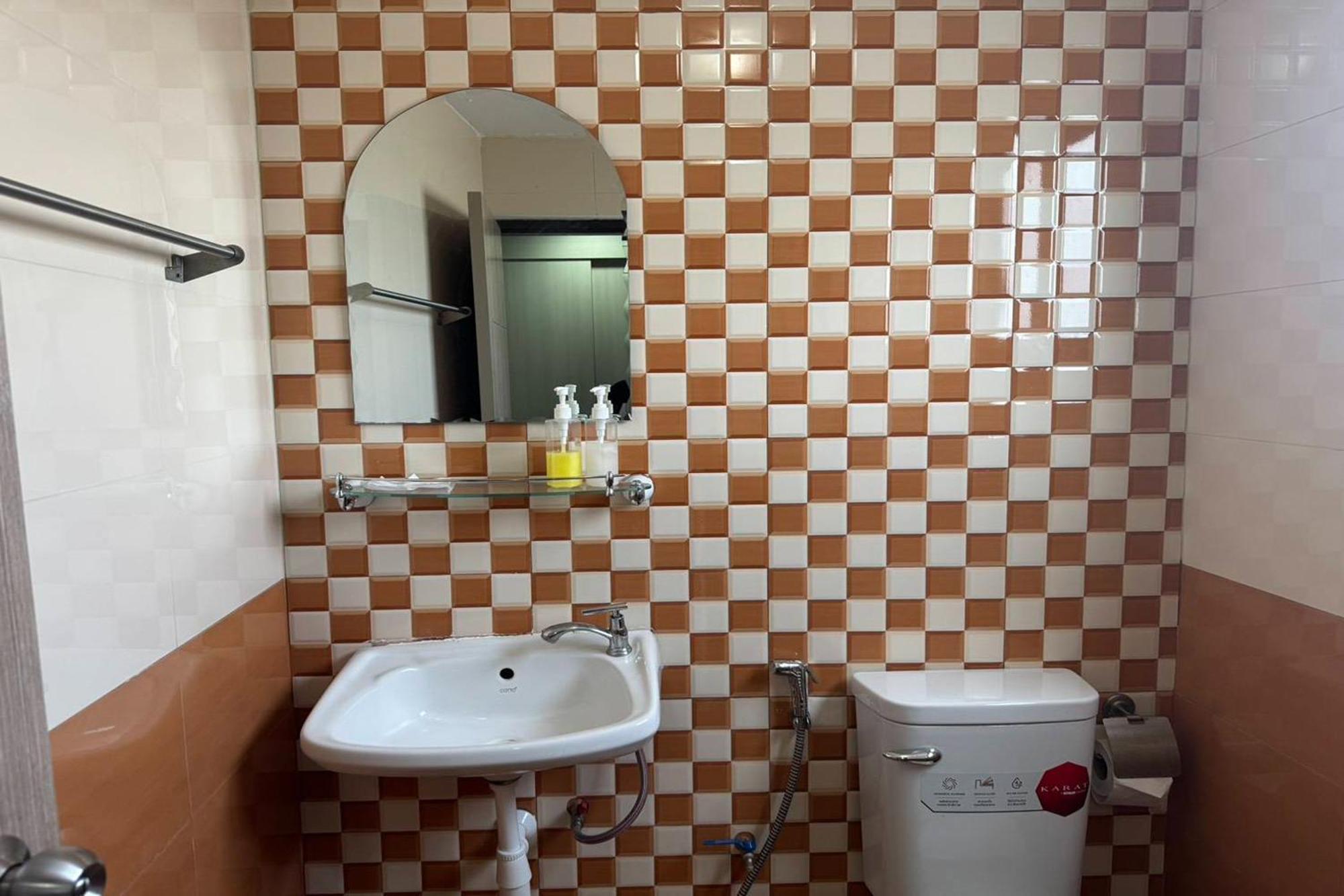 Good View Residence Lampang Luaran gambar