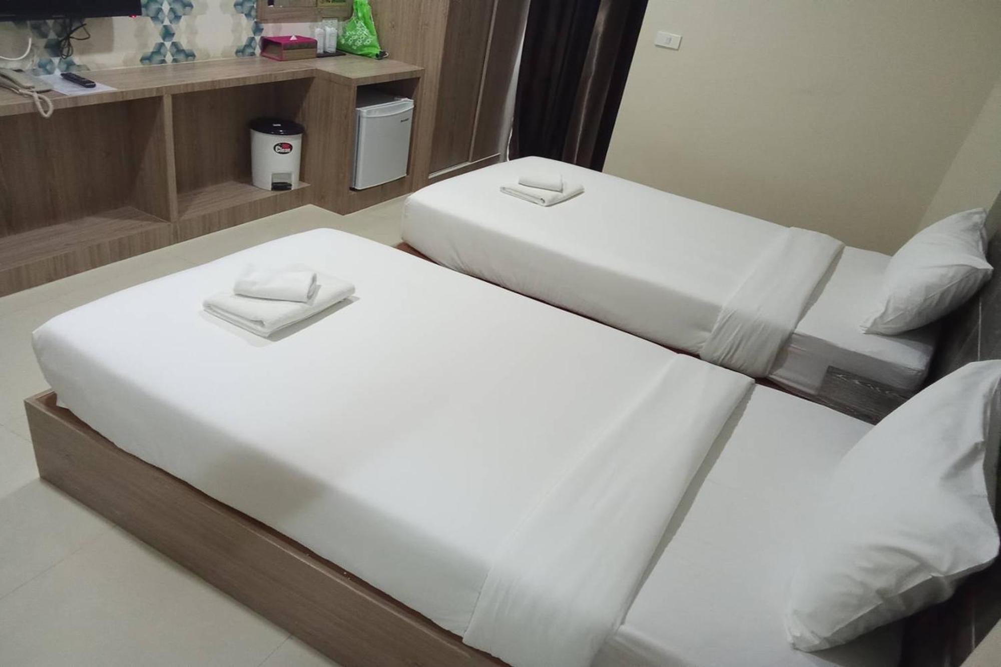 Good View Residence Lampang Luaran gambar