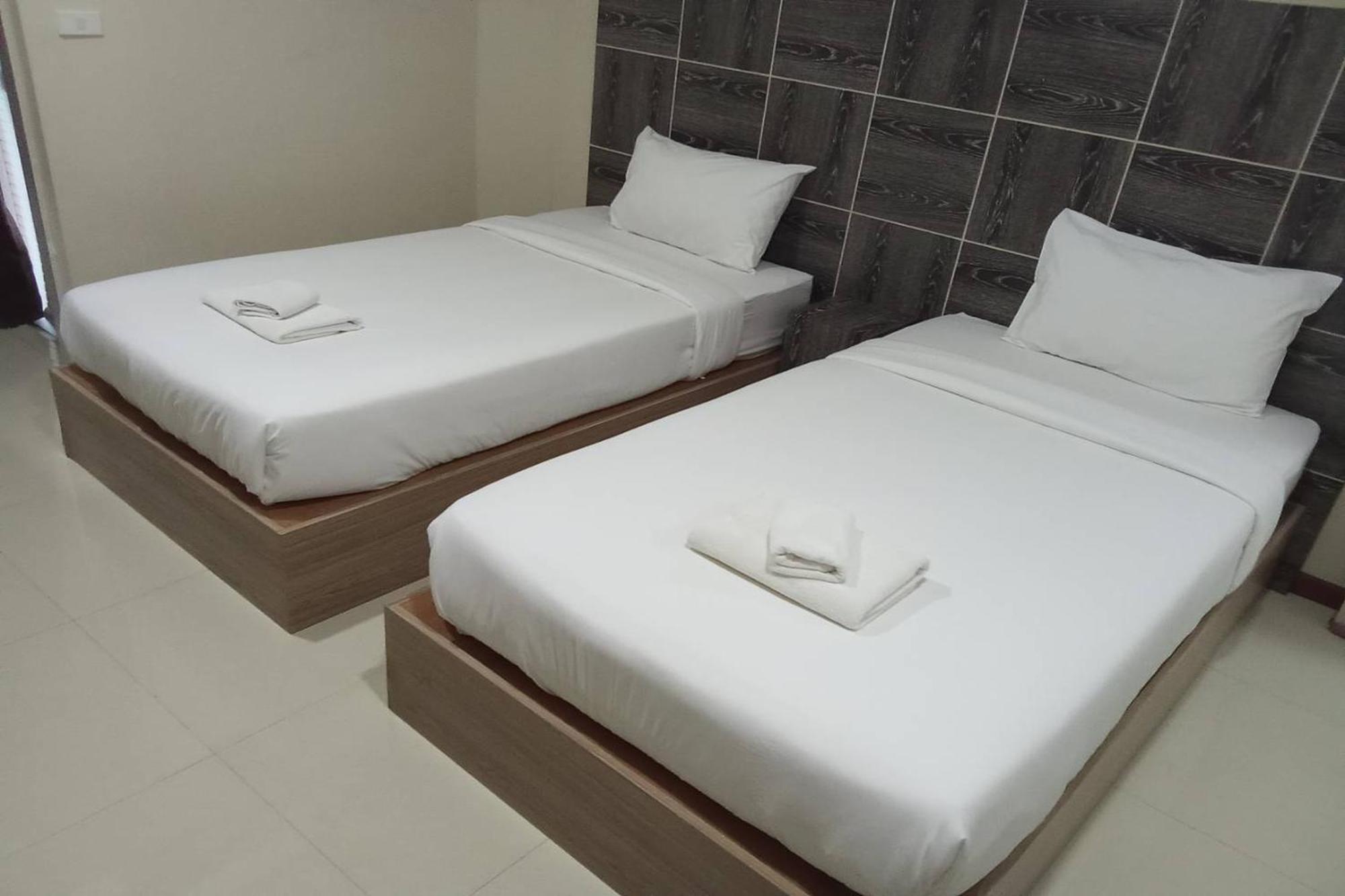 Good View Residence Lampang Luaran gambar